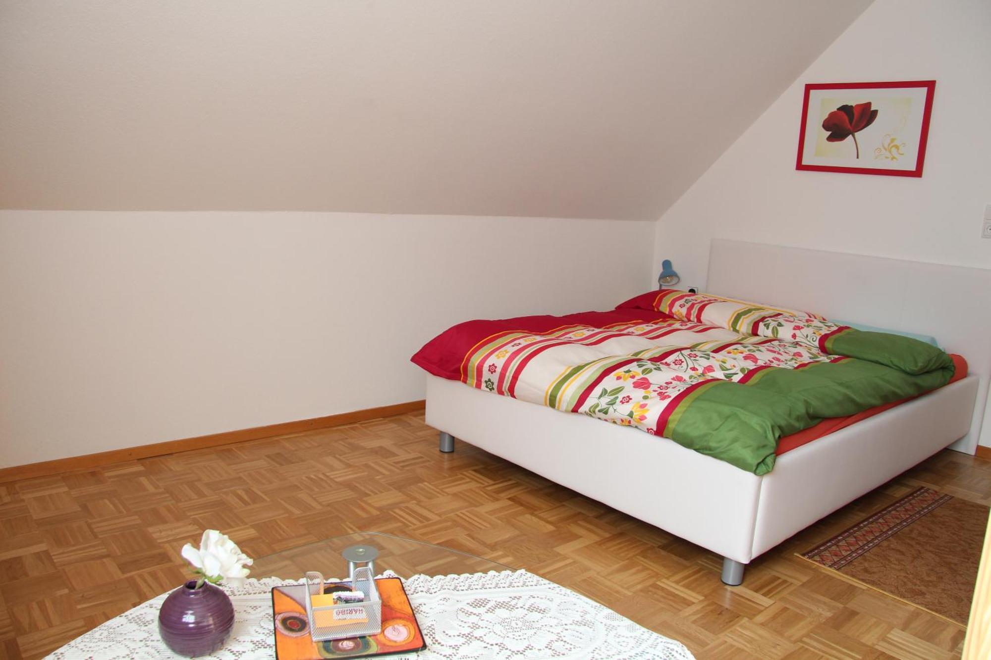 Hotel Am Schloss Neuenstein Room photo