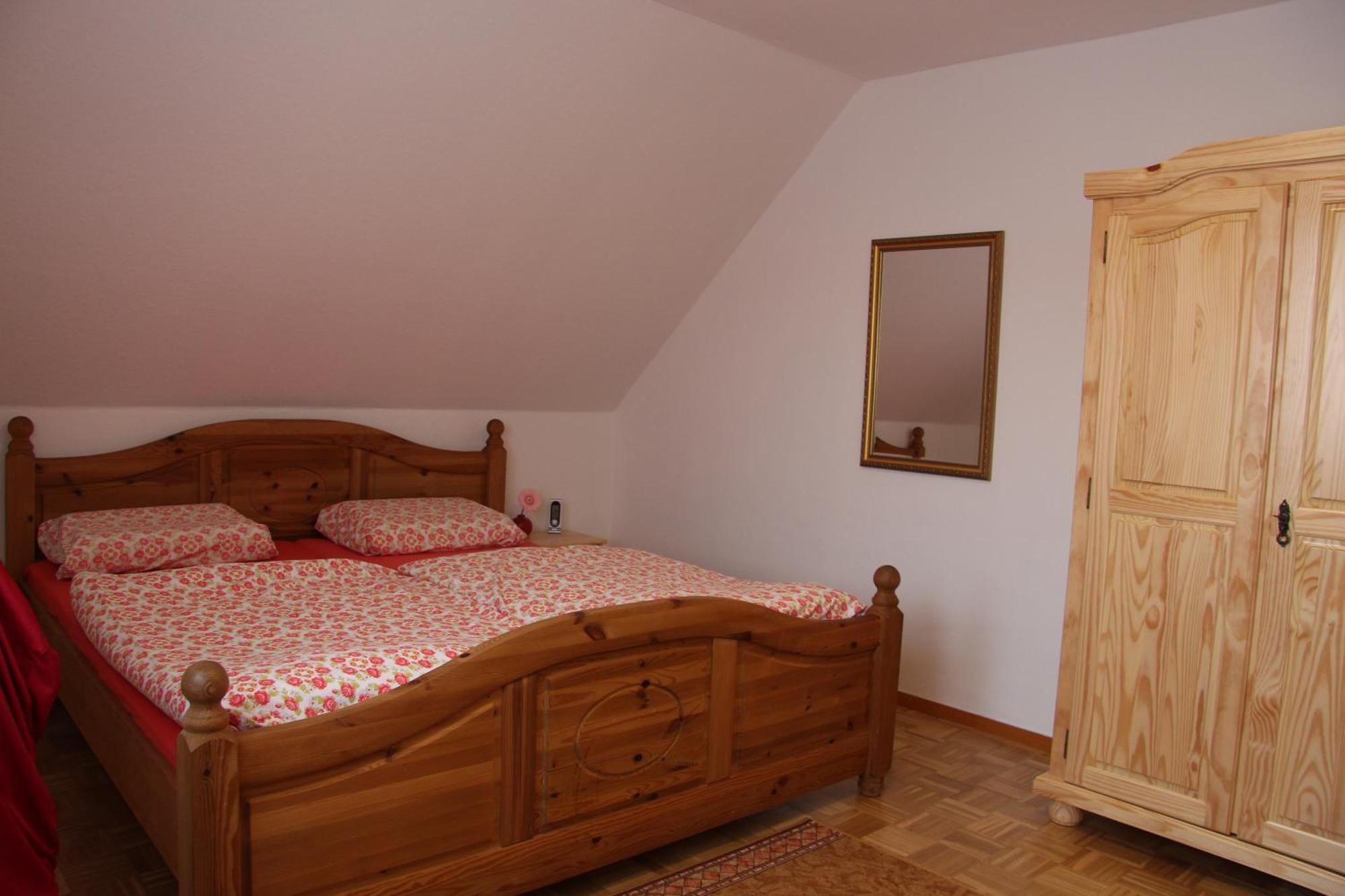 Hotel Am Schloss Neuenstein Room photo