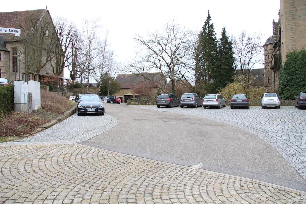 Hotel Am Schloss Neuenstein Exterior photo